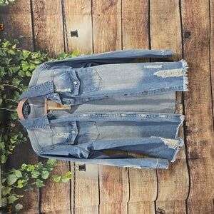 Ladies NWT distressed fashion jean jacket